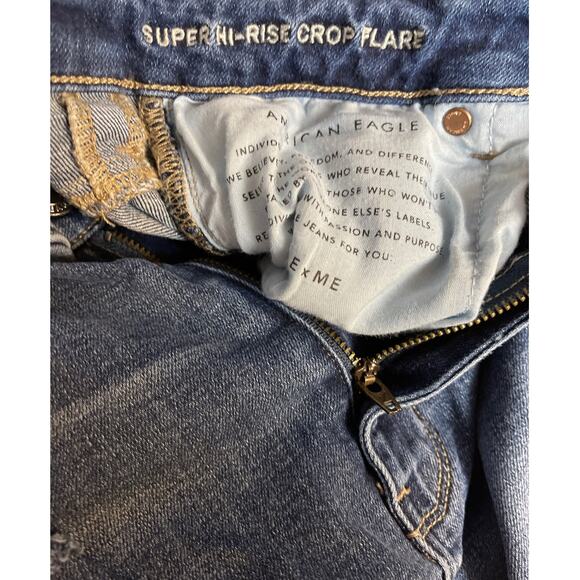 American Eagle Super High Rise Cropped Flare Size 12 - Picture 7 of 10